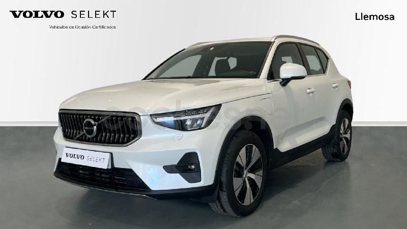 Usado Volvo XC40 Core 211 CV (155 kW) 2023 Blanco SUV