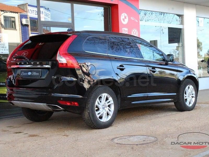 Usado Volvo XC60 Momentum 190 CV (139 kW) 2017 Negro SUV