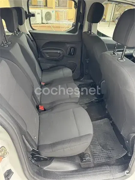 Usado Citroën e-Berlingo Live 102 CV (75 kW) 2021 Blanco Monovolumen