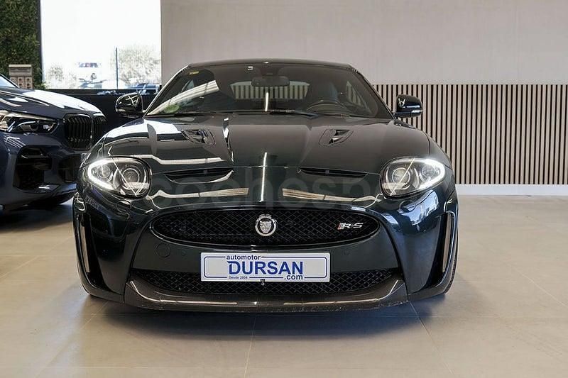 Usado Jaguar XK 557 CV (409 kW) 2012 Gris Coupe