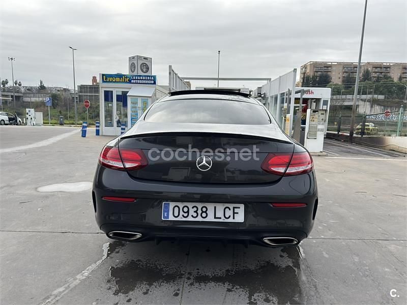 Usado Mercedes C200 184 CV (135 kW) 2019 Negro Coupe