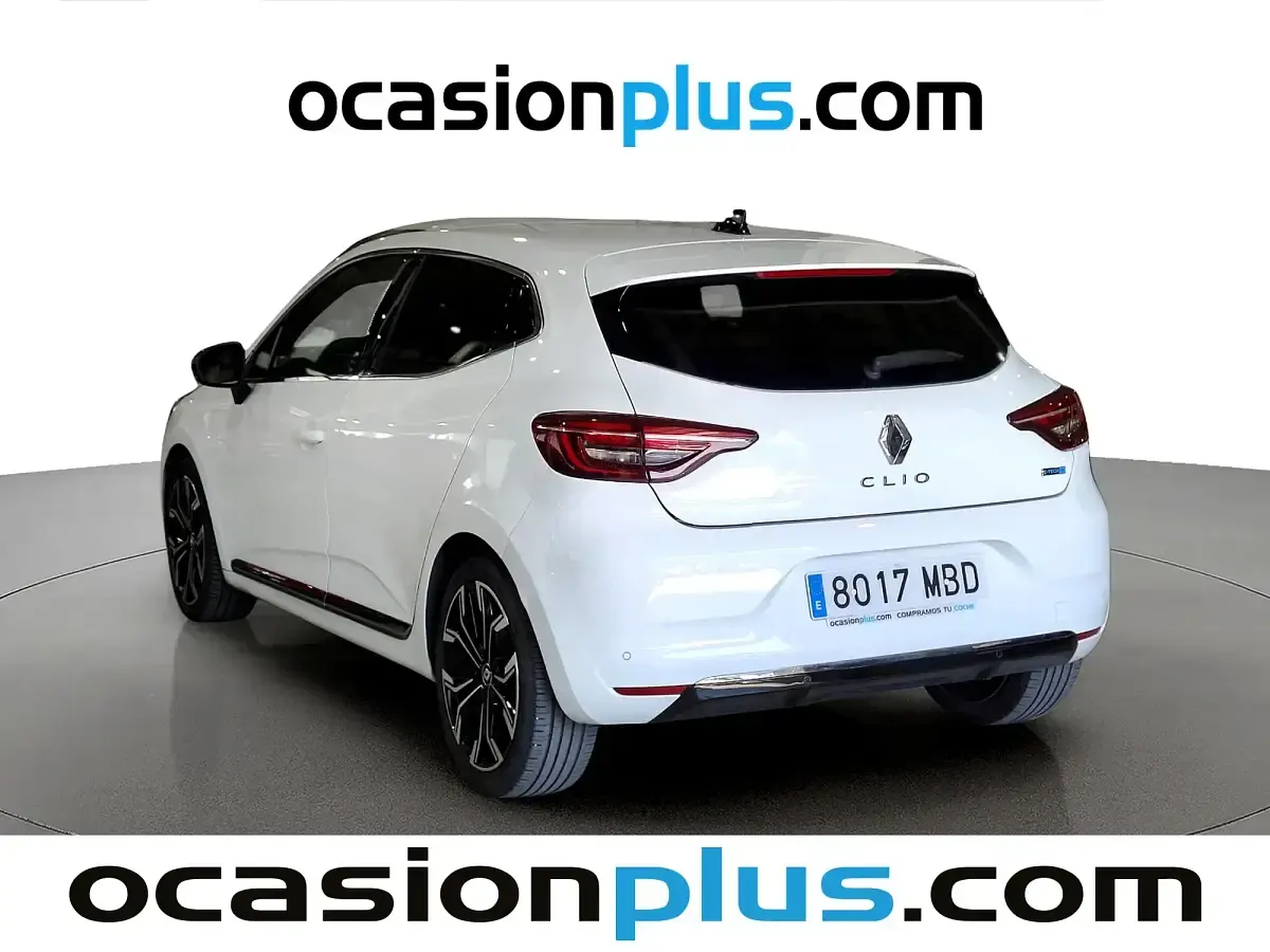 Usado Renault Clio V Engineered 140 CV (102 kW) 2022 Blanco Berlina