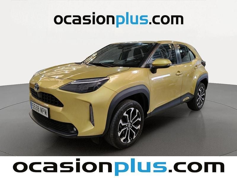 Usado Toyota Yaris Cross Active 116 CV (85 kW) 2024 Oro SUV