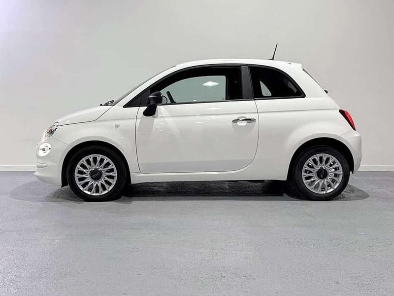Usado Fiat 500 71 CV (52 kW) 2021 Blanco Utilitario