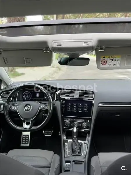 Usado VW Golf VII Advance 150 CV (110 kW) 2017 Amarillo Berlina