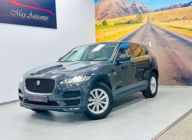 Usado Jaguar F-Pace Portfolio 179 CV (131 kW) 2017 Gris SUV