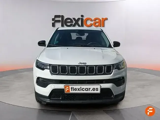 Usado Jeep Compass Longitude 130 CV (95 kW) 2022 Blanco SUV