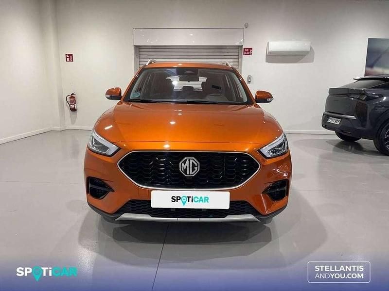 Usado MG ZS Comfort 107 CV (78 kW) 2025 Naranja SUV