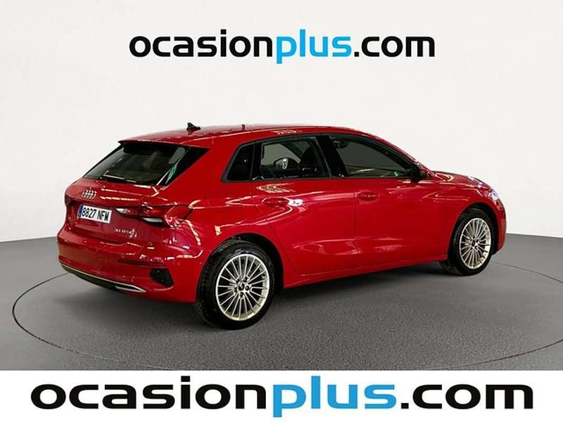 Usado Audi A3 Sportback Advanced 110 CV (80 kW) 2023 Rojo Utilitario