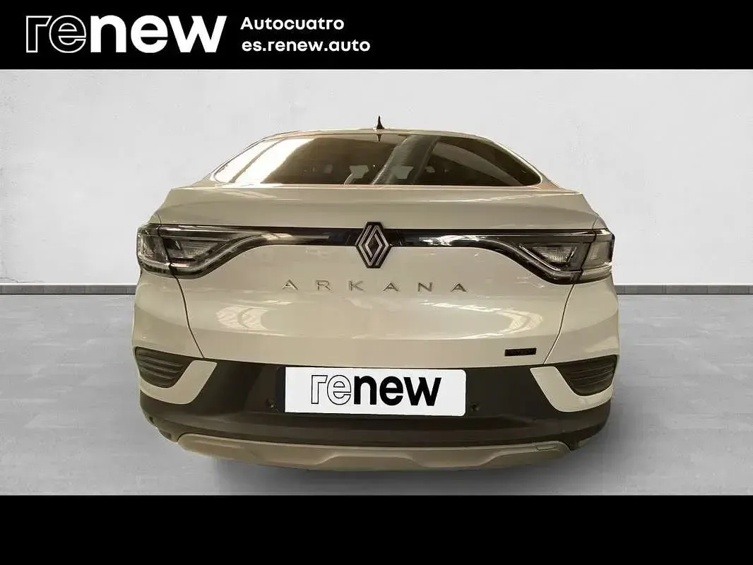 Usado Renault Arkana Evolution 140 CV (102 kW) 2025 Blanco SUV