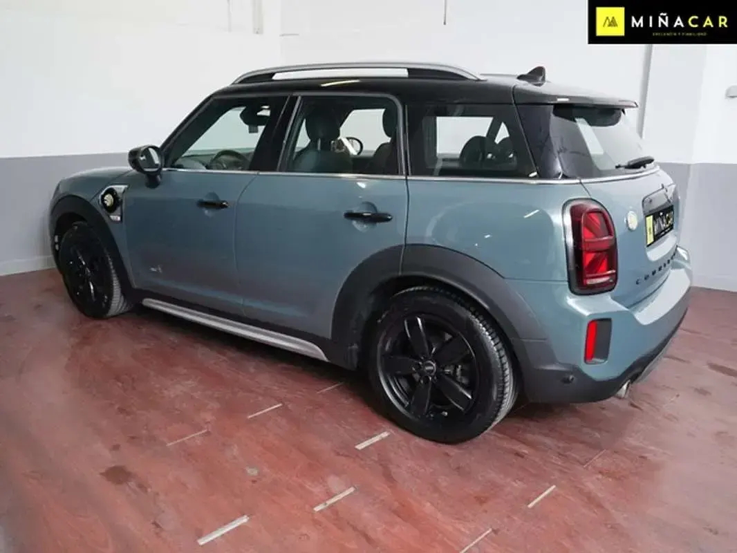 Usado Mini Cooper Countryman 220 CV (161 kW) 2021 Verde SUV