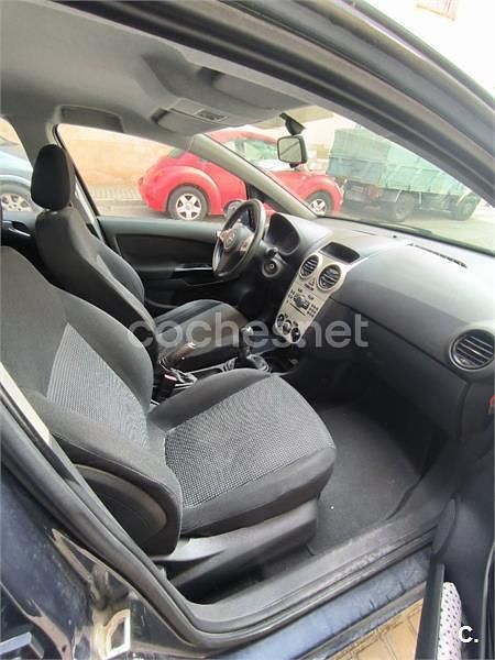 Usado Opel Corsa Essentia 75 CV (55 kW) 2010 Azul Berlina