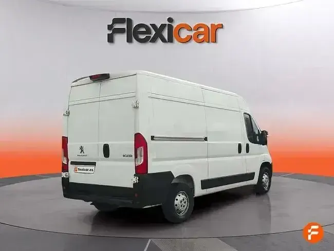 Usado Peugeot Boxer S 140 CV (102 kW) 2020 Blanco Van