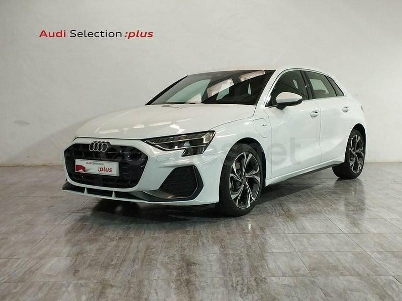 Usado Audi A3 S-Line 204 CV (150 kW) 2025 Blanco Berlina