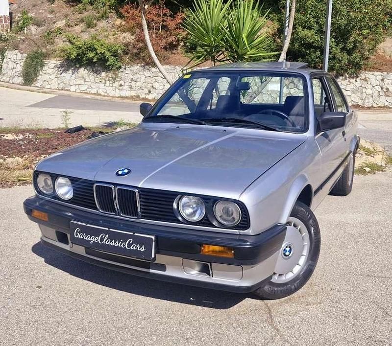 Gris Usado 1990 BMW 316 Berlina | 10.999 € - Imagen 1/4