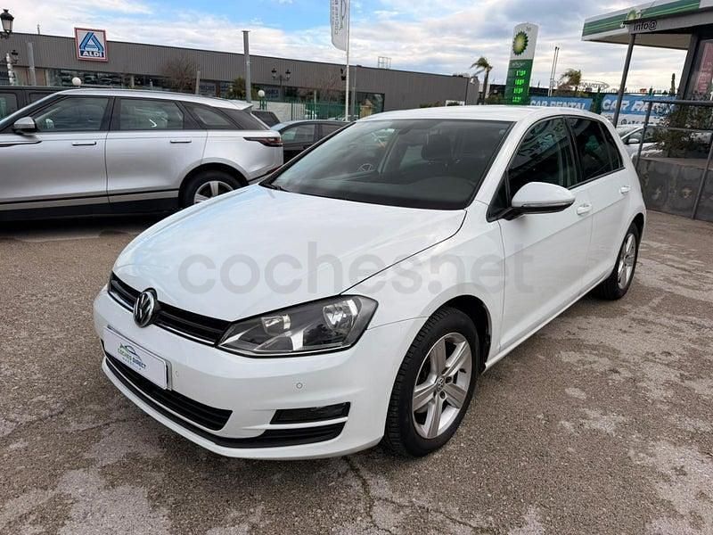 Usado VW Golf VII Advance 125 CV (91 kW) 2015 Blanco Berlina
