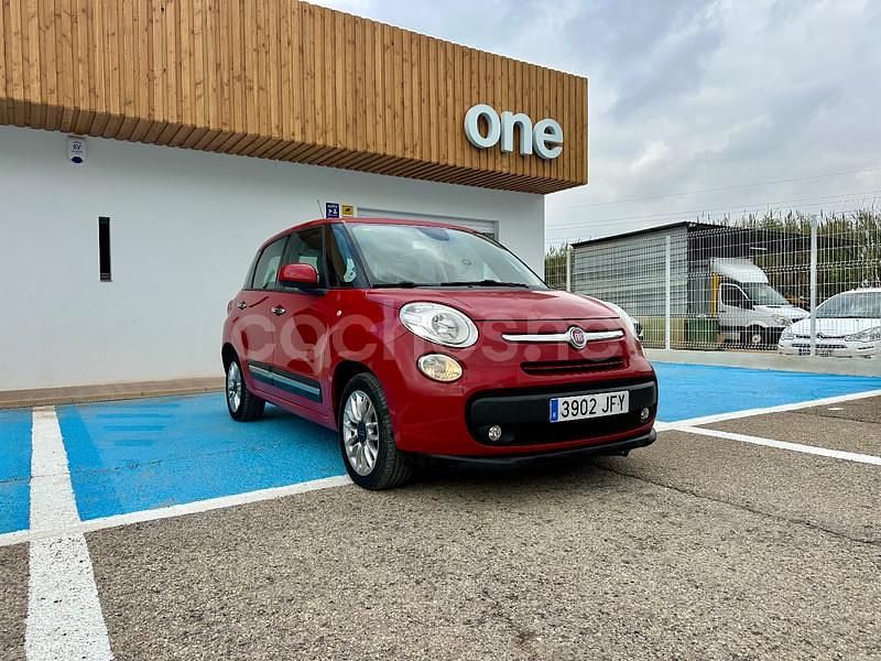 Usado Fiat 500L Lounge 95 CV (69 kW) 2016 Rojo Monovolumen