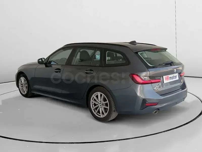 Usado BMW 318 150 CV (110 kW) 2021 Gris / plata Familiar