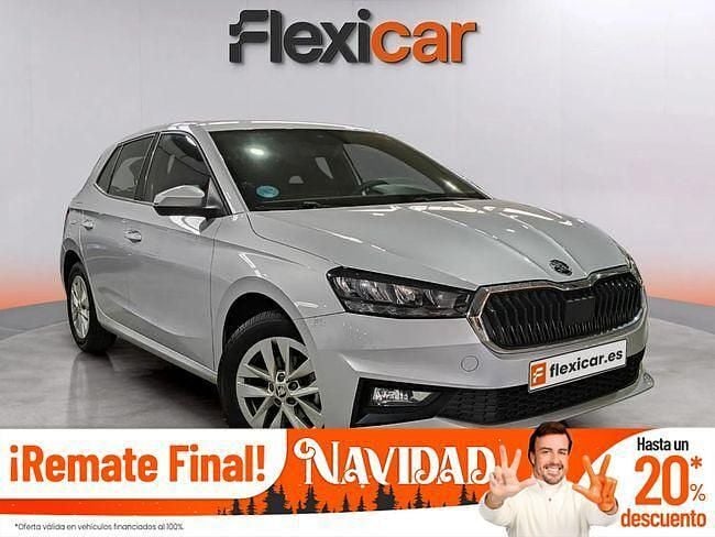 Gris Usado 2022 Skoda Fabia Utilitario | 15.990 € (Precio justo) - Imagen 1/4