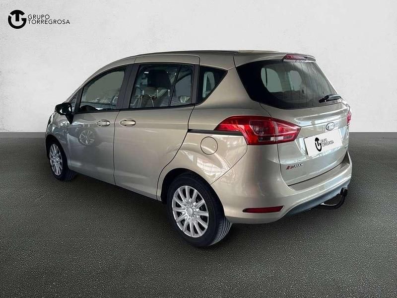 Usado Ford B-MAX Trend 101 CV (74 kW) 2015 Marrón Monovolumen