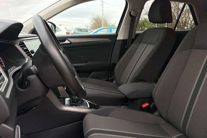 Usado VW T-Roc Advance 150 CV (110 kW) 2021 Negro SUV