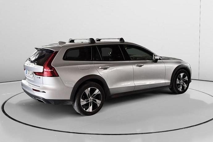 Usado Volvo V60 197 CV (144 kW) 2021 Familiar