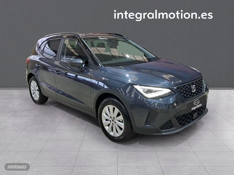 Usado Seat Arona Style 115 CV (84 kW) 2025 Negro SUV