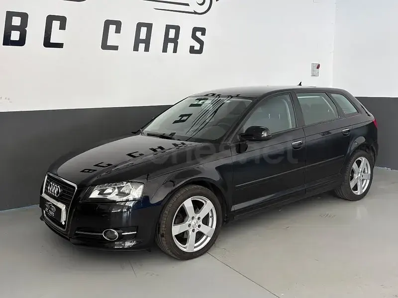 Usado Audi A3 Ambition 140 CV (102 kW) 2011 Negro Utilitario