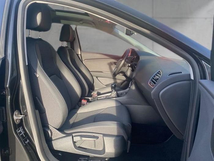 Usado Seat Leon XCELLENCE 150 CV (110 kW) 2020 Negro