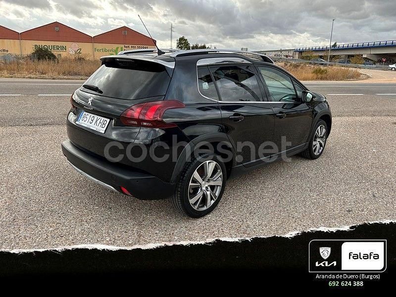 Usado Peugeot 2008 Allure 130 CV (95 kW) 2018 Negro SUV
