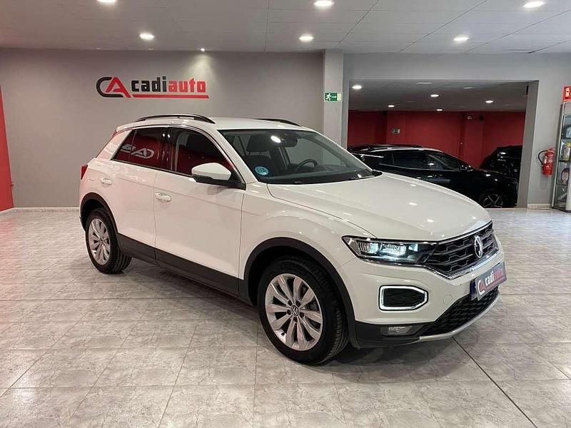 Usado VW T-Roc Advance 116 CV (85 kW) 2021 Blanco SUV