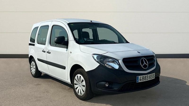 Blanco Usado 2021 Mercedes Citan 109 Familiar | 14.700 € (Precio justo) - Imagen 1/4
