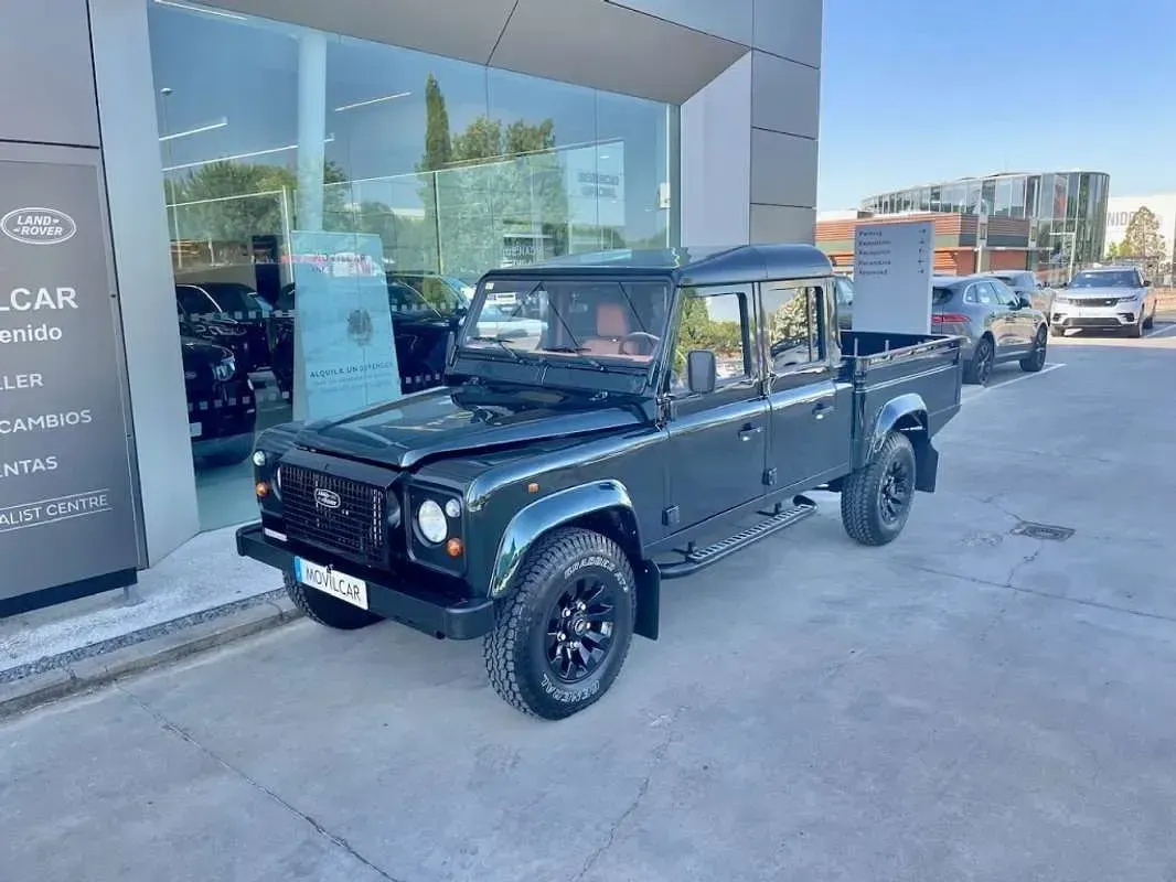 Usado Land Rover Defender 122 CV (89 kW) 2000 Verde Van