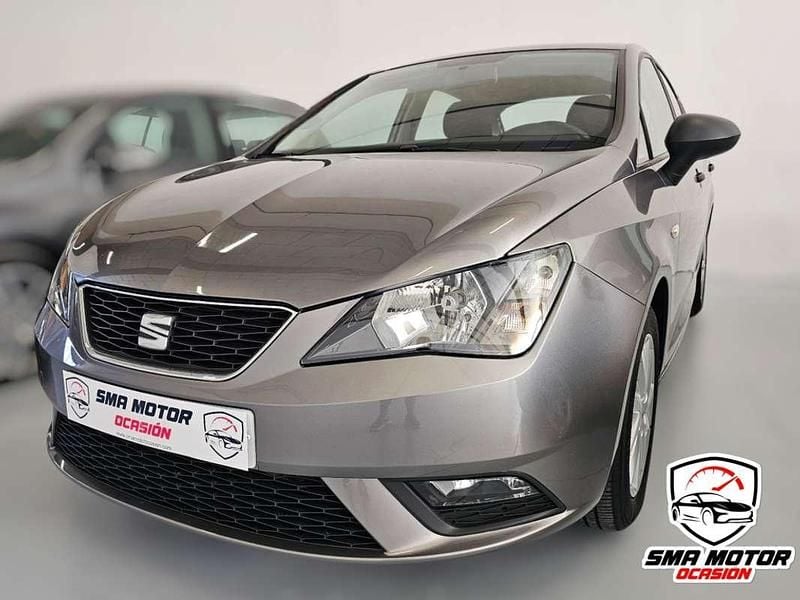 Usado Seat Ibiza Reference 95 CV (69 kW) 2015 Gris / plata Berlina
