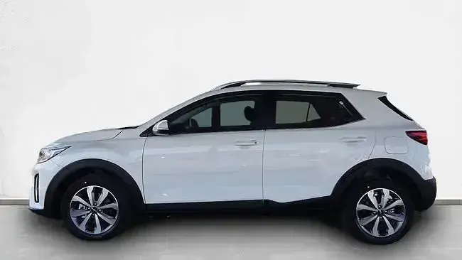 Usado Kia Stonic 100 CV (73 kW) 2025 Blanco SUV