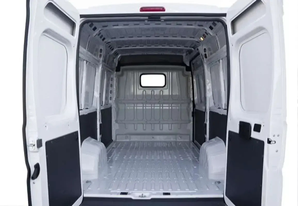 Usado Fiat Ducato 136 CV (100 kW) 2020 Blanco Van