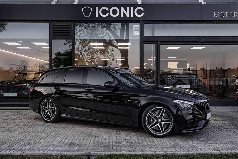 Negro Usado 2015 Mercedes C63 AMG AMG Familiar | 44.900 € (Precio justo) - Imagen 1/4