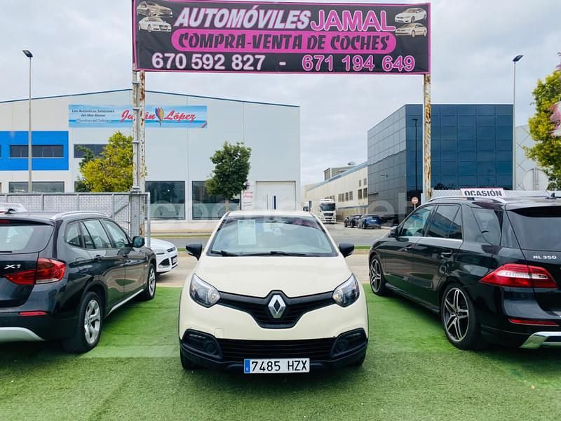 Usado Renault Captur Life 90 HP (66 kW) 2014 Bege SUV