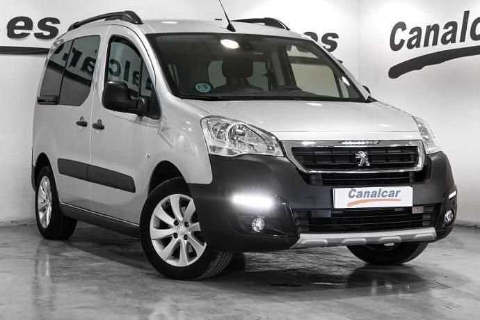 Usado Peugeot Partner Outdoor 100 CV (73 kW) 2018 Monovolumen