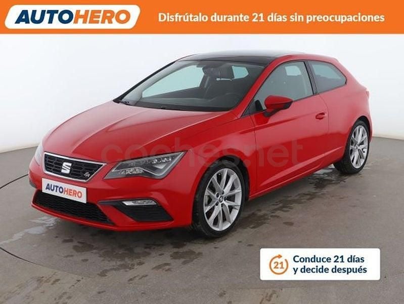 Usado Seat Leon FR 150 CV (110 kW) 2017 Rojo Coupe