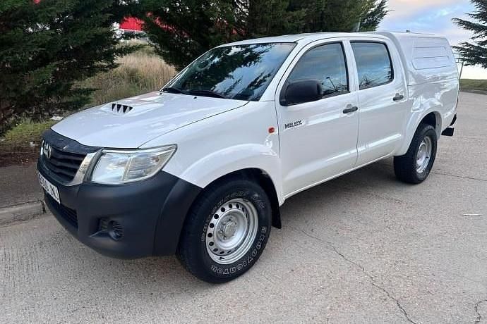 Blanco Usado 2016 Toyota HiLux Recogida | 22.900 € (Buen precio) - Imagen 1/4