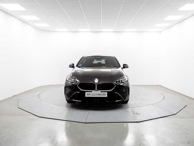 Usado BMW 120 Comfort Edition 170 CV (125 kW) 2024 Negro Utilitario