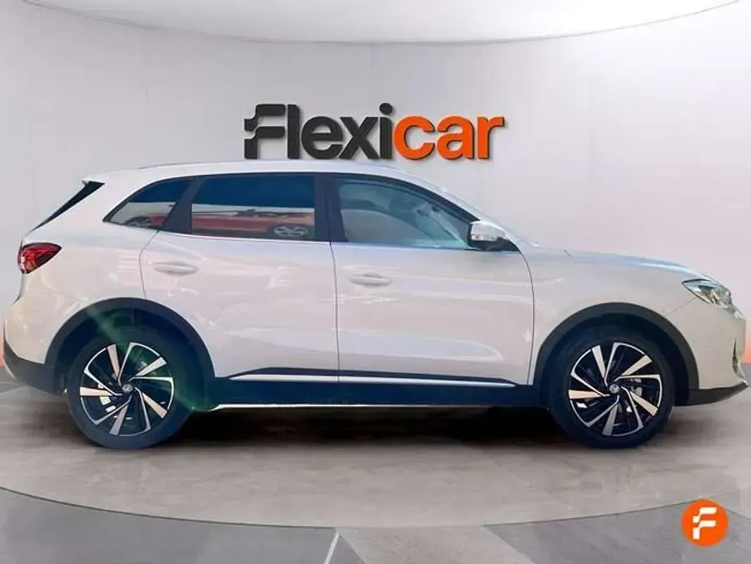 Usado MG ZS Luxury 197 CV (144 kW) 2025 Blanco SUV