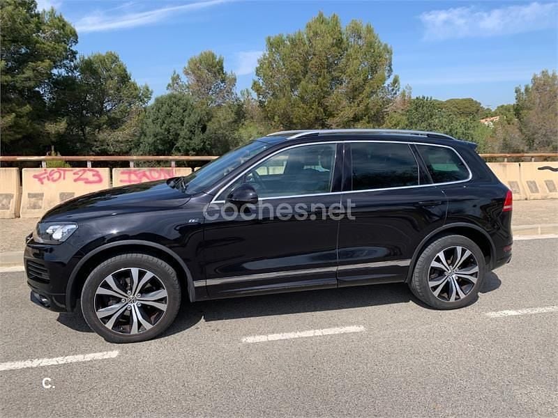 Usado VW Touareg R-line 245 CV (180 kW) 2013 Negro SUV