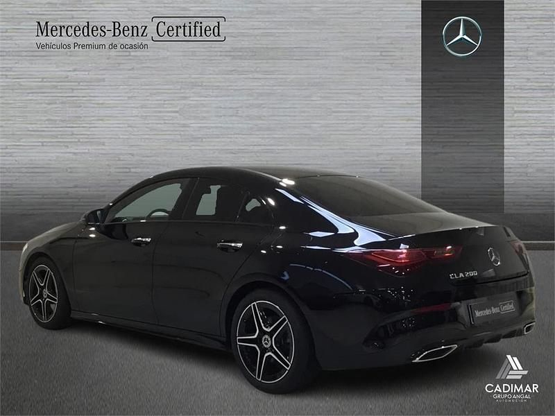 Usado Mercedes CLA200 163 CV (119 kW) 2025 Negro Berlina