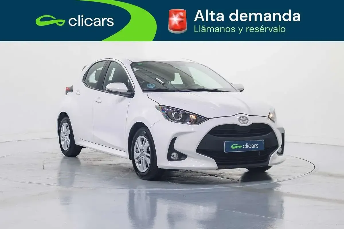Usado Toyota Yaris Edition 125 CV (91 kW) 2022 Blanco Utilitario