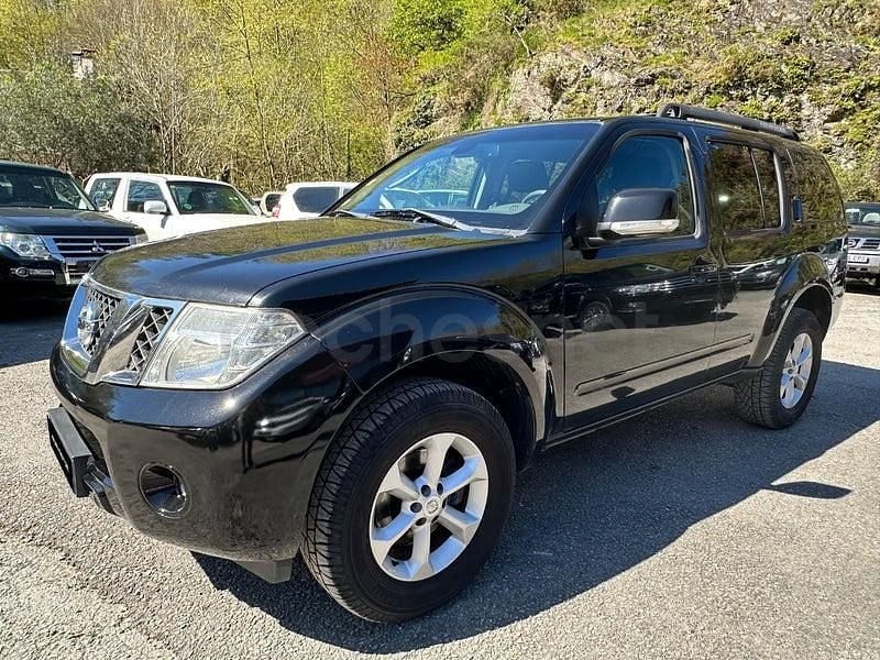Usado Nissan Pathfinder SE 190 HP (139 kW) 2010 Preto SUV