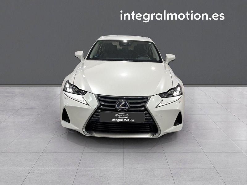 Usado Lexus IS300h Business Edition 223 CV (164 kW) 2017 Blanco Berlina