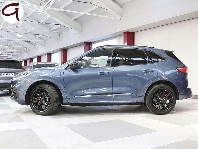 Usado Ford Kuga ST-Line X 225 HP (165 kW) 2023 Azul SUV