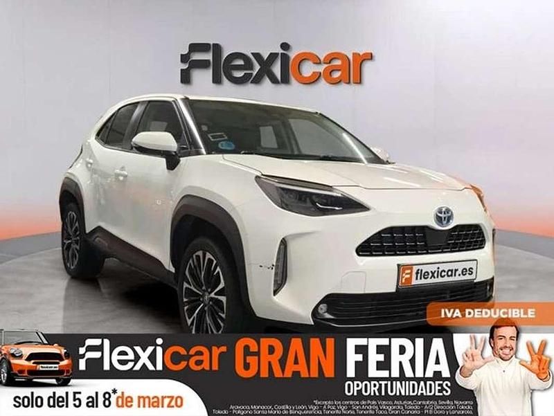 Usado Toyota Yaris Cross Active 116 CV (85 kW) 2021 Gris SUV